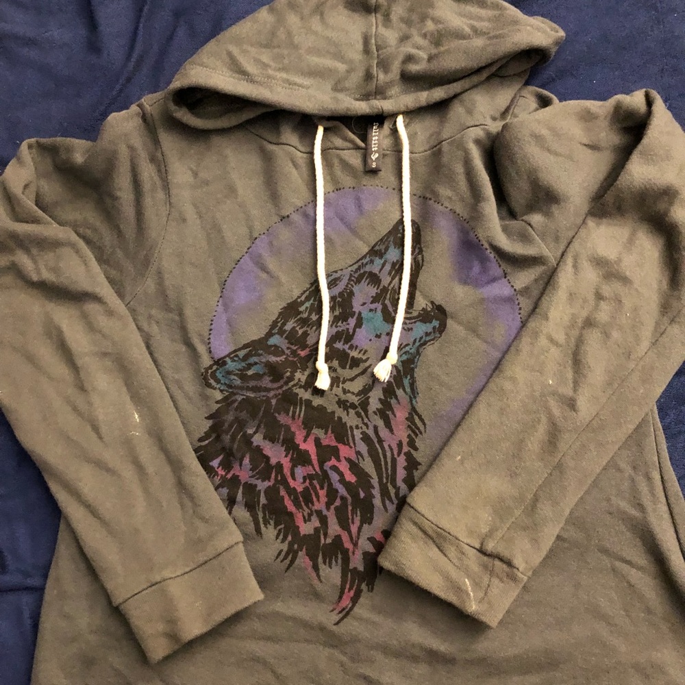 short (not cropped) thin sweatshirt